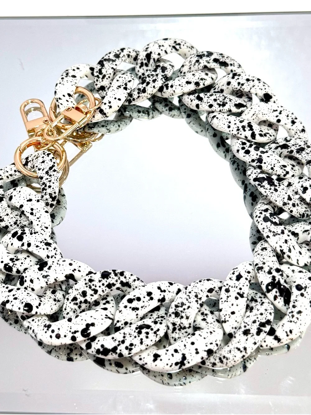 New Acrylic Cookies & Cream Bag Chain 18 inches w/ Gold Hardware